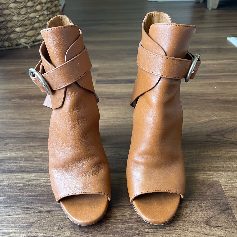 Chloe size 38 open toe booties